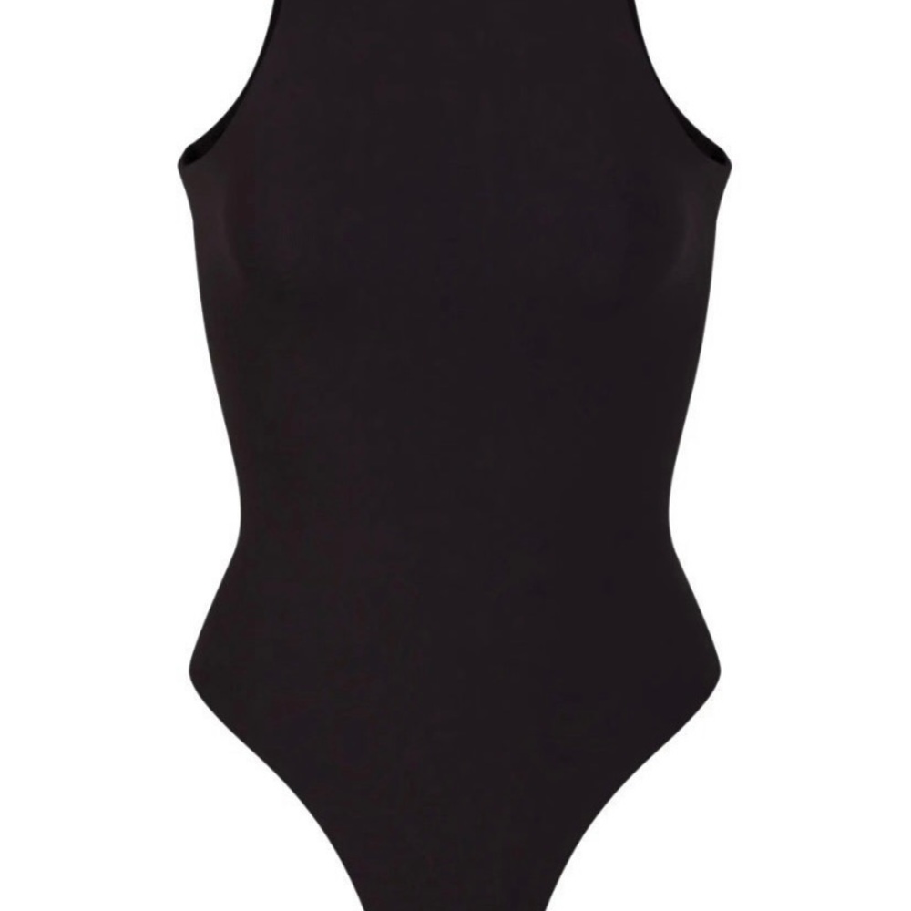 Skims by Kim K. Essential crew neck sleeveless bodysuit NWT, onyx black, S/M